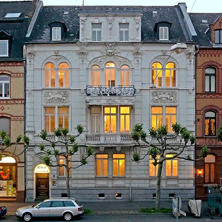 Hotel Zum Scheppen Eck Wiesbaden Bagian luar foto